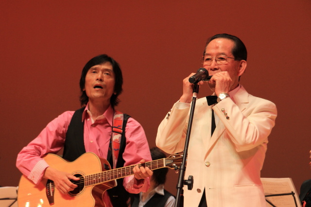 東日本大地震被災者支援　チャリティーコンサート　　都筑公会堂